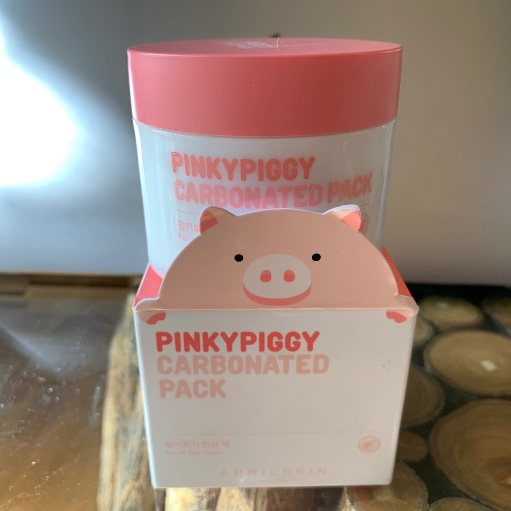 HOST PICK-PINKY PIGGY CARBONATED FOAMING FACE MASK